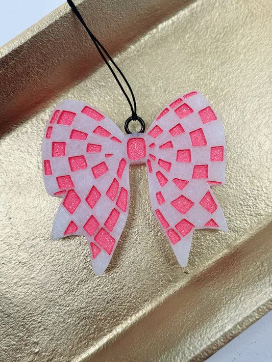 Coral Checkered Bow Freshie, Diva
