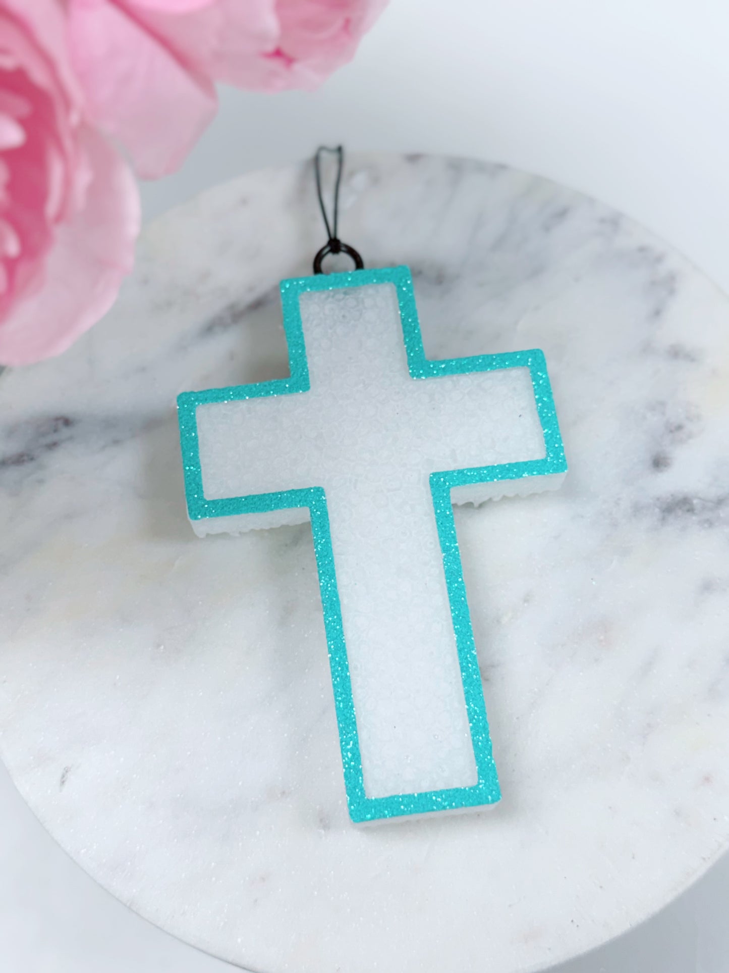 Teal Cross Freshie, Love Spell