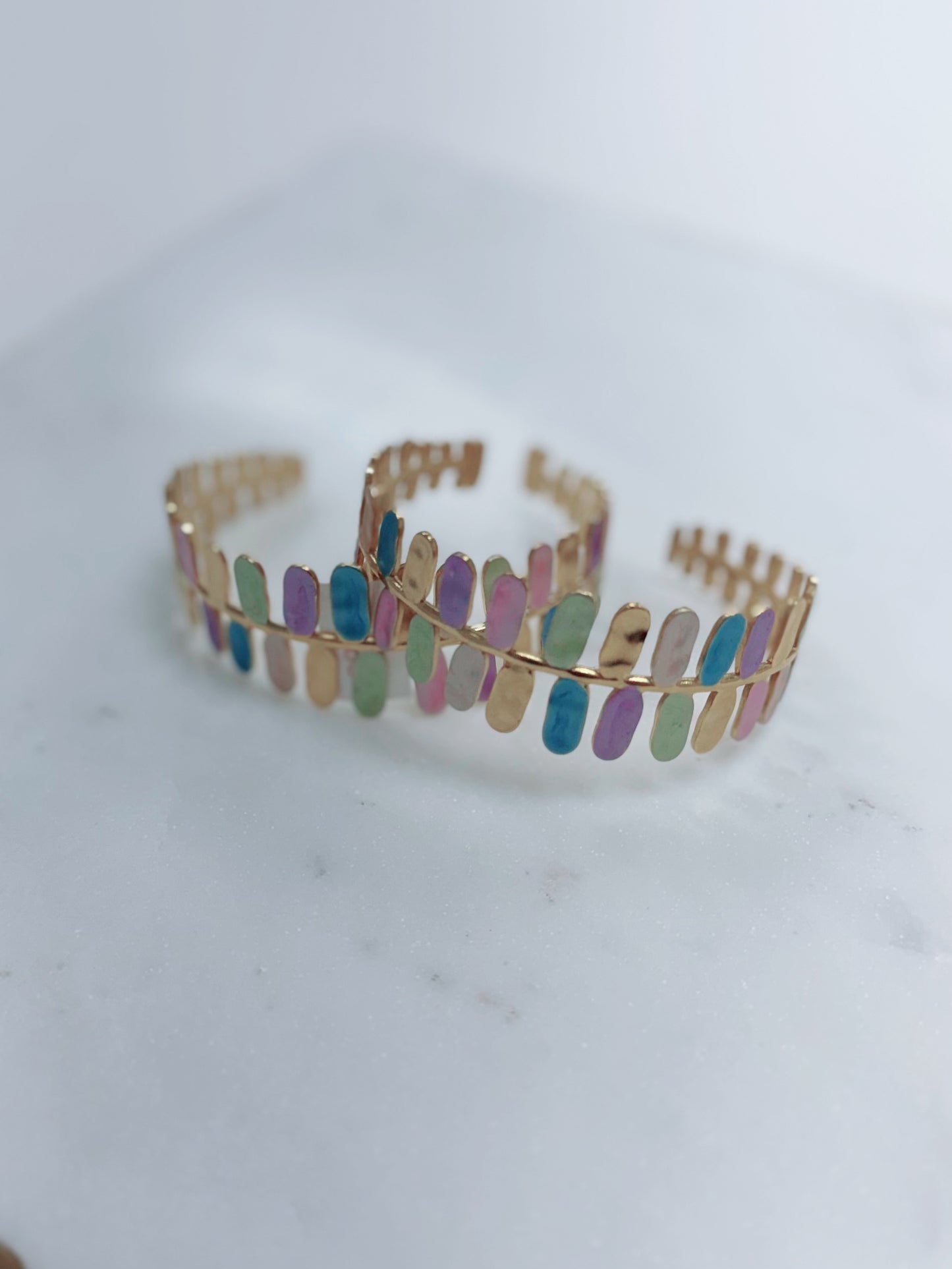 HD Island Glow Cuff Bracelet