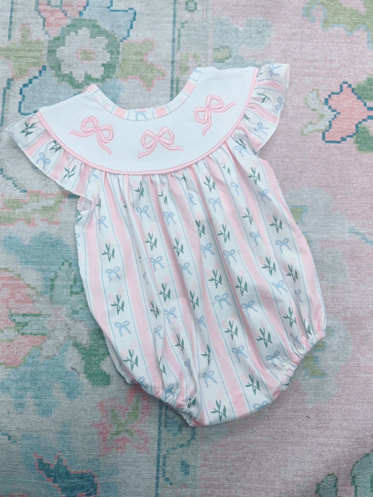 Embroidered Bow Bubble