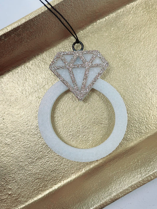 Ring Freshie, Love Spell