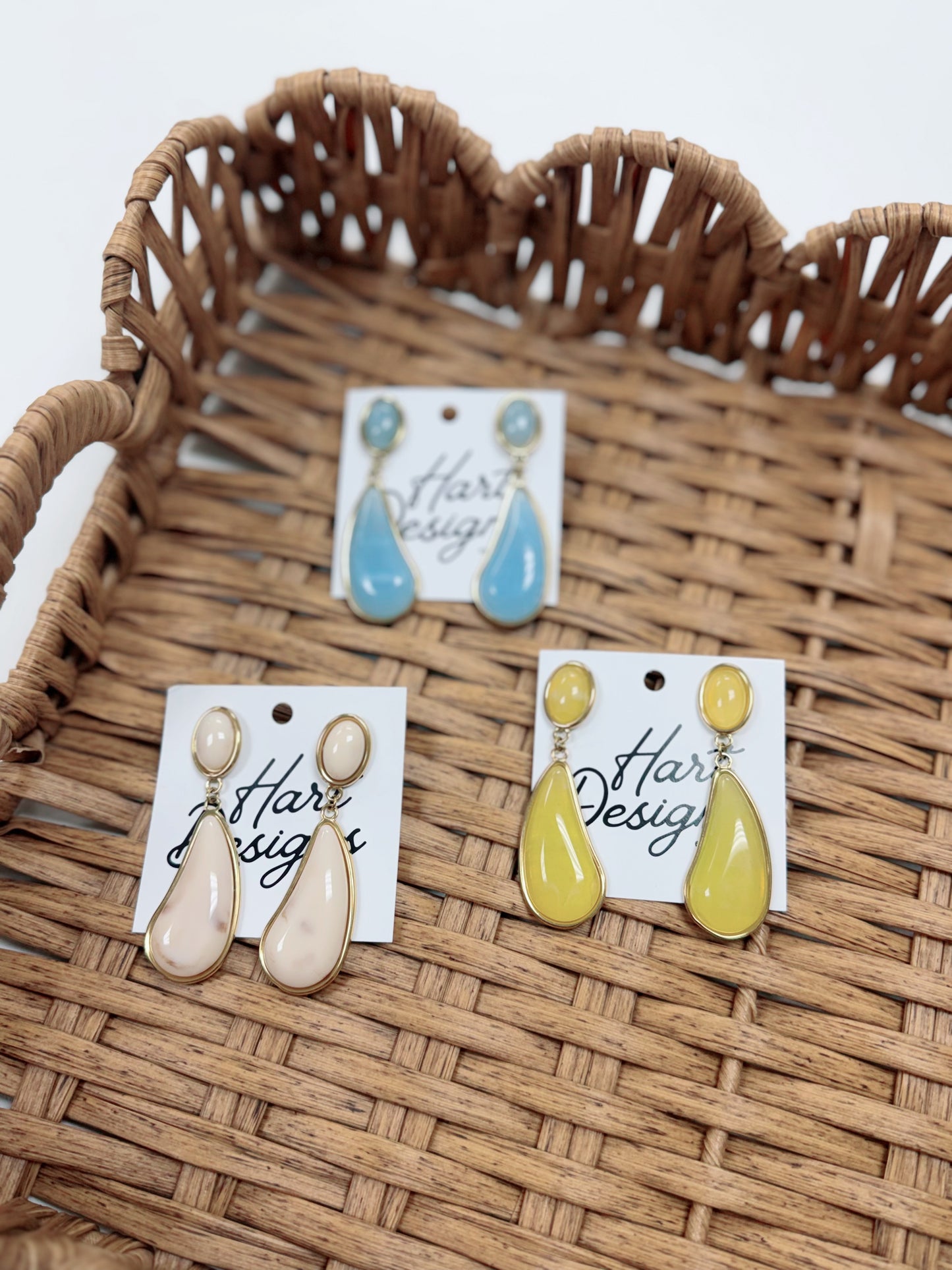 HD Simple Statements Earring, Various