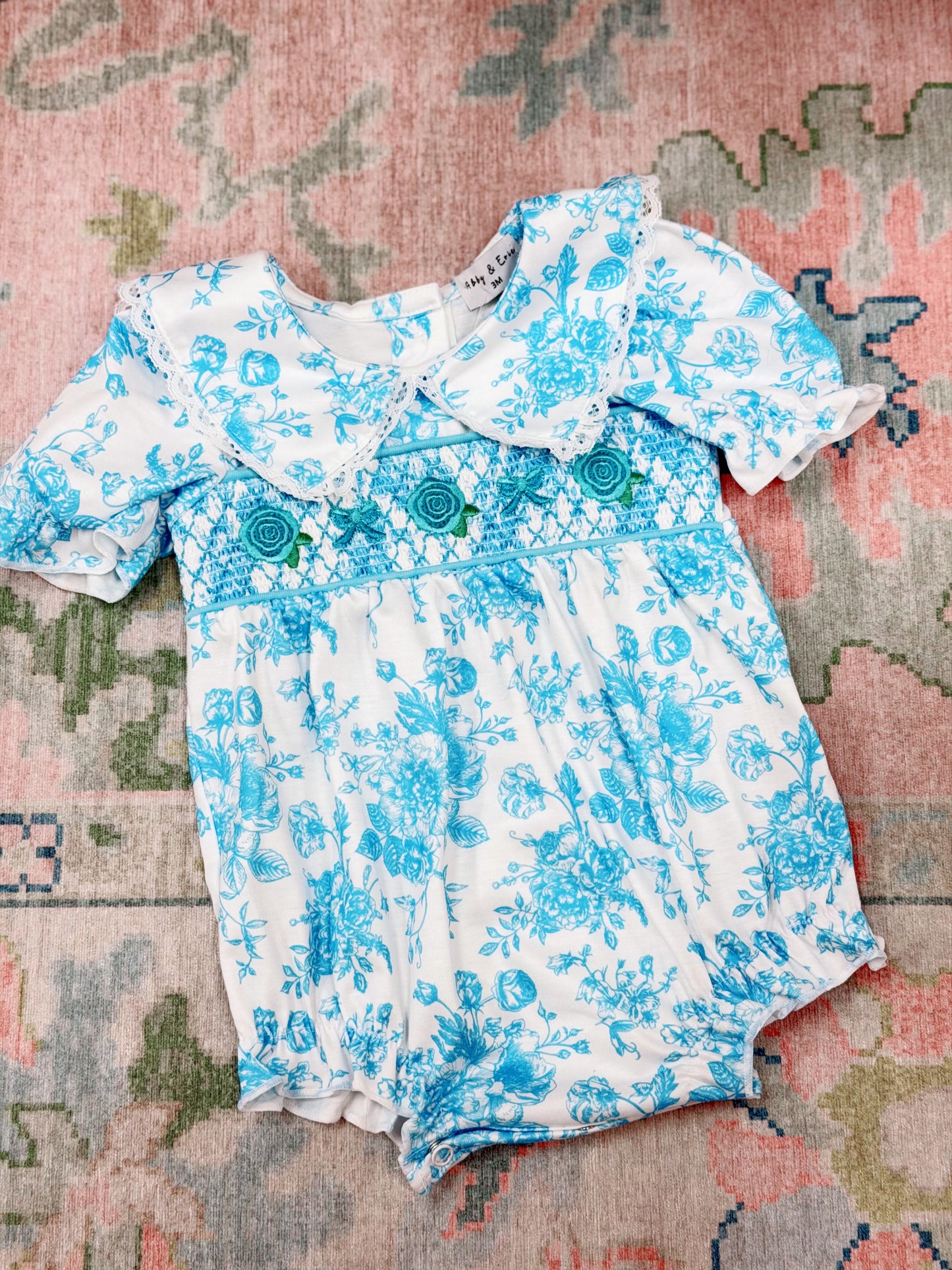 Blue Floral Lace Bubble