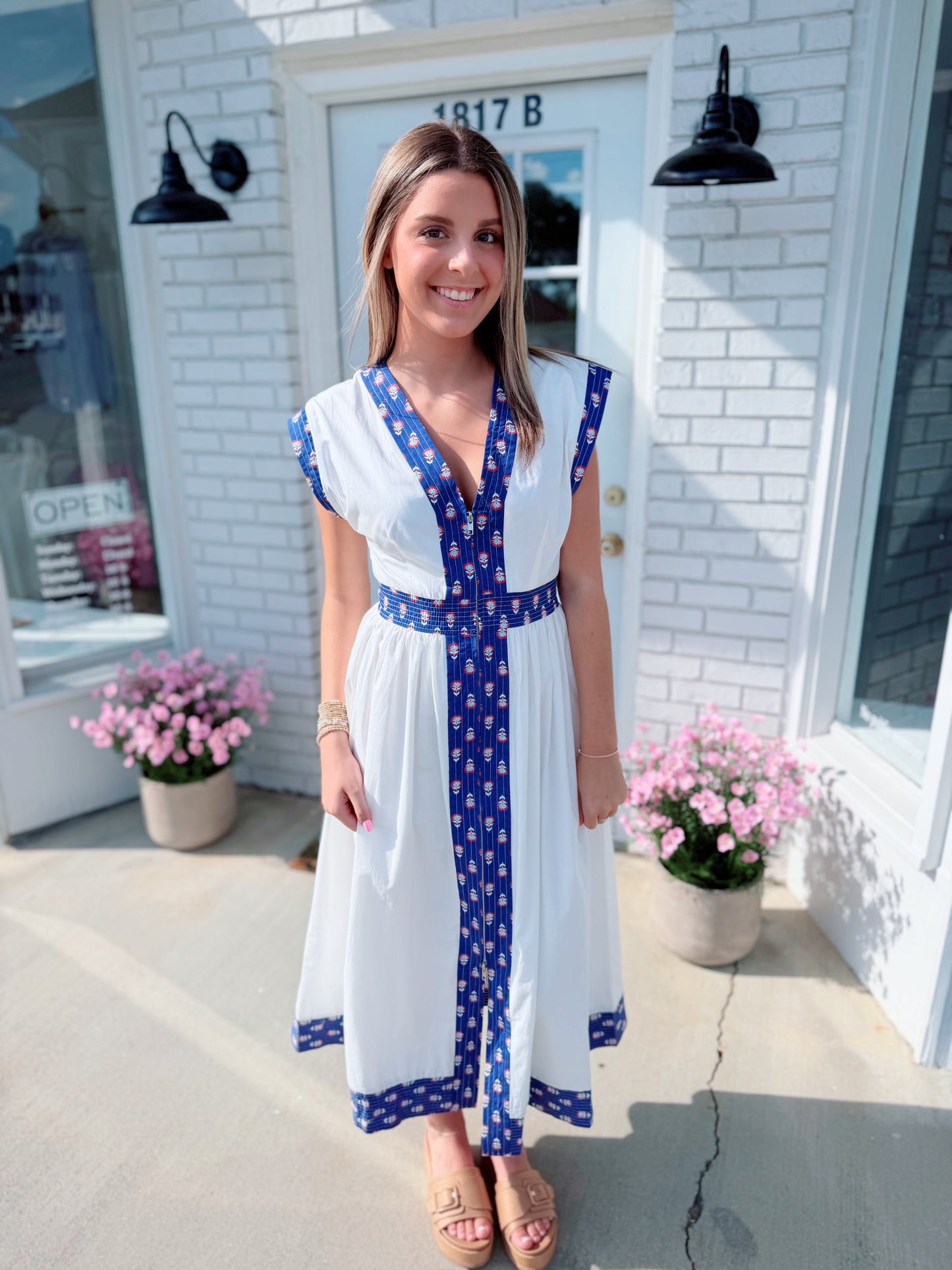Contrast Trim Midi Dress